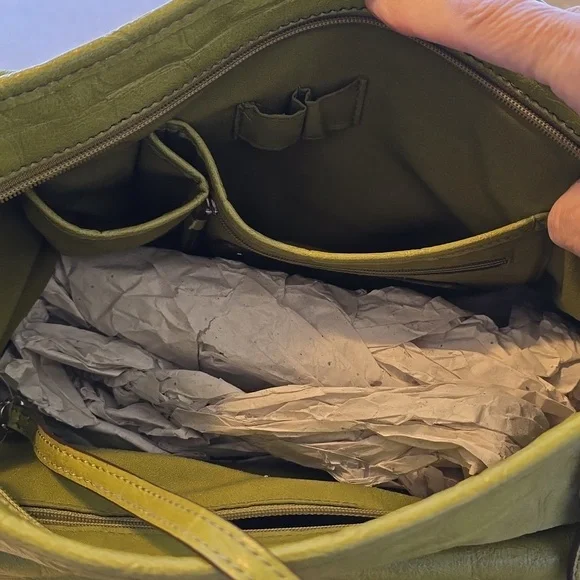 Liz Clairborns NWOT Shoulder Bag - Picture 4 of 5